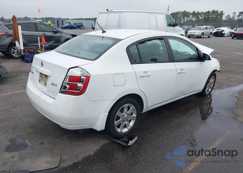 2007 Nissan Sentra 2.0S z USA, uszkodzony, nr VIN 3N1AB61E27L697456